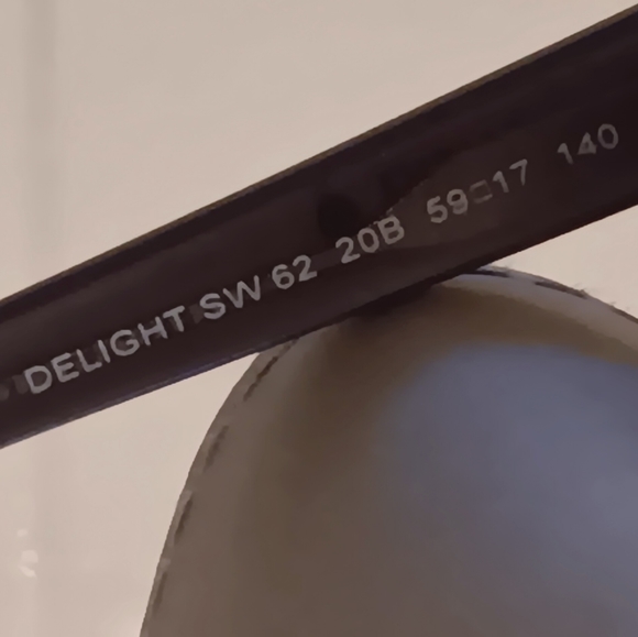 SWAROVSKI "Delight" Studded Sunglasses w/ Case & Extra Lenses - Picture 5 of 7